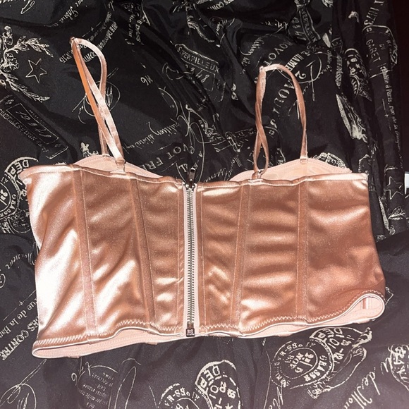 corset top - Picture 2 of 4